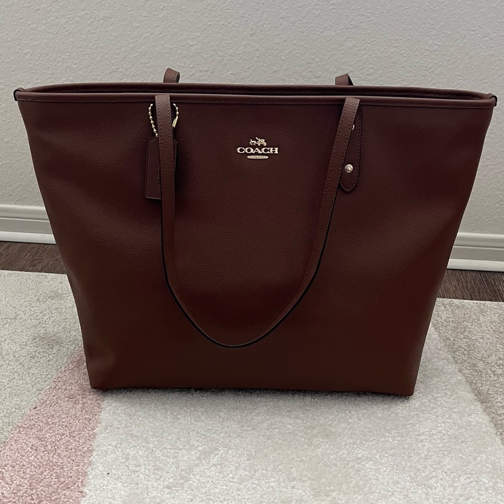 Large Brown Coach Zipper Tote Bag